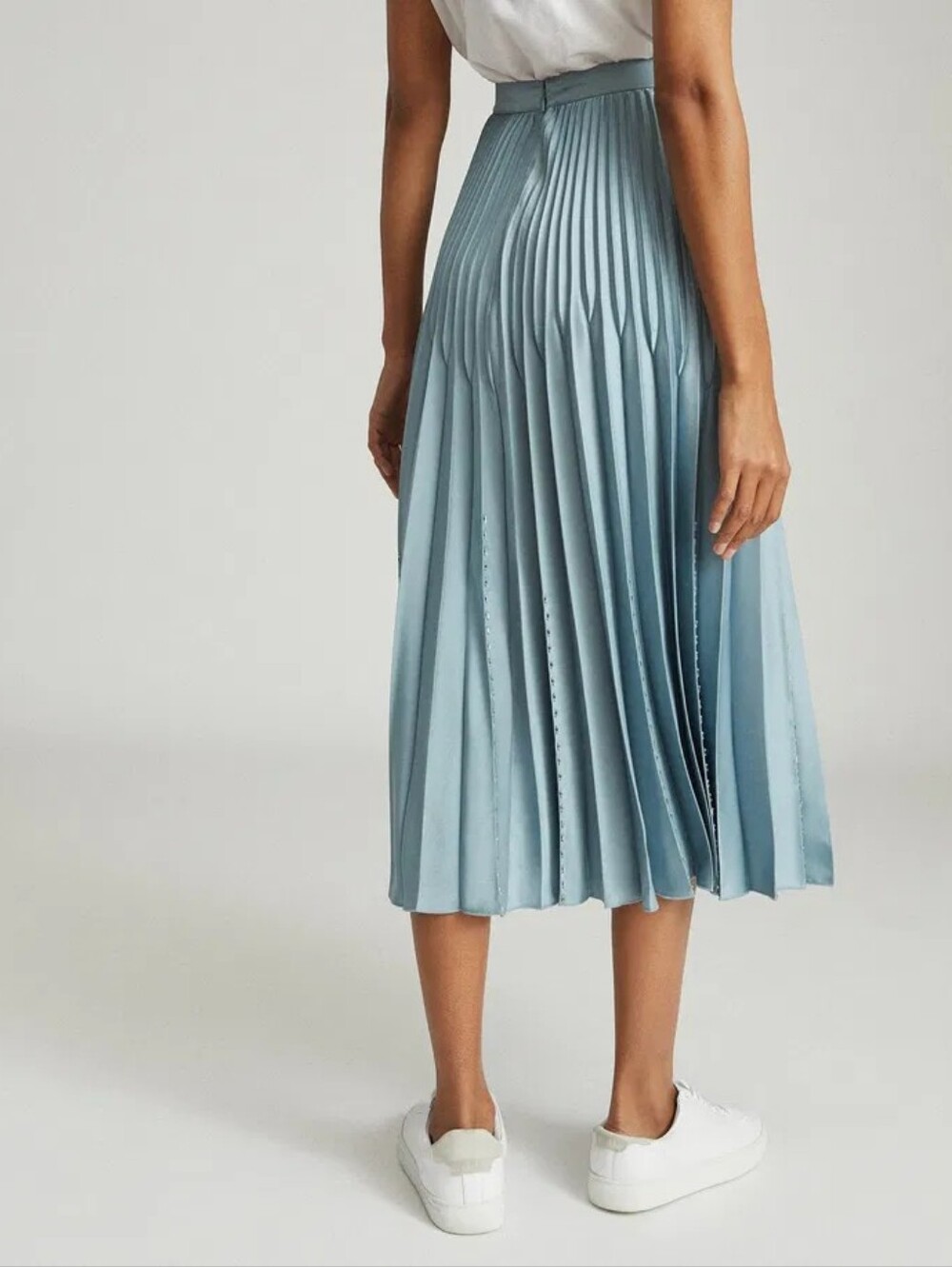 Reiss Light Blue Pleated Midi Skirt - Picture 2 of 11